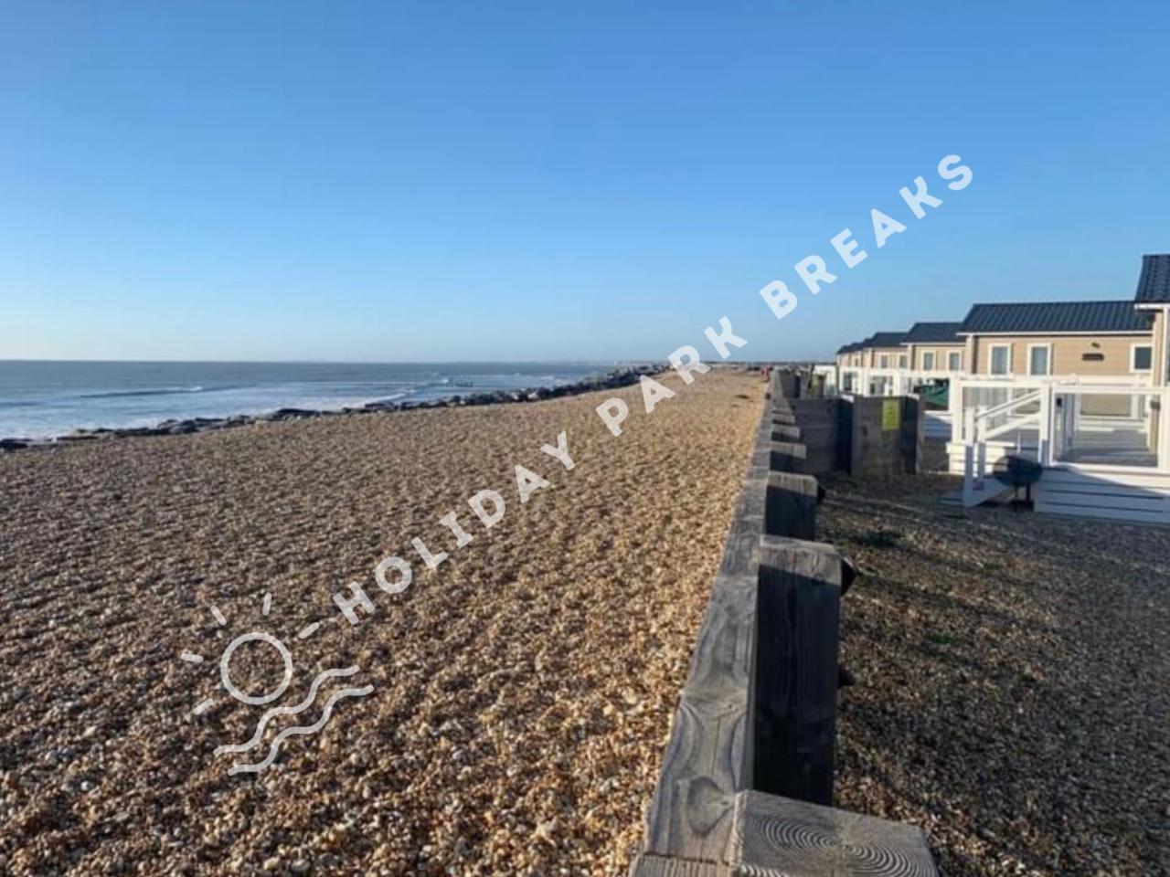 Haywood - 3 Bed Pet Friendly Holiday Home At Seal Bay Selsey Exterior photo